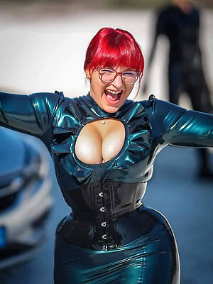 hot matures in latex