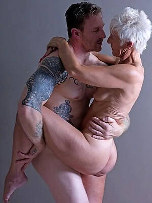 X-rated couple photos