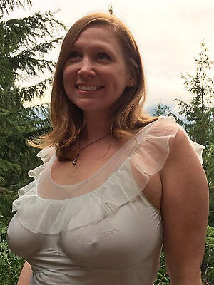 hot mature non nude pics