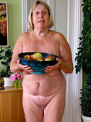 free pics of grandma nude