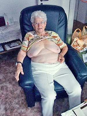 hot grannies over 70 adult dwelling pics