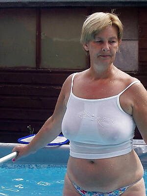 check out erotic mature pics