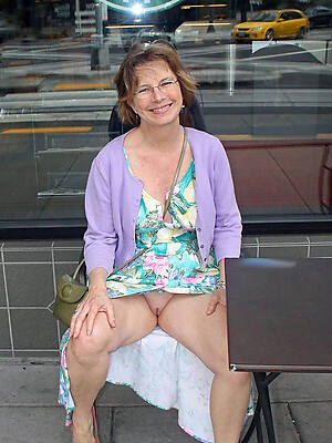 beautiful older grown up column nude
