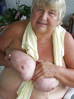 sexy naked horny mature granny pics